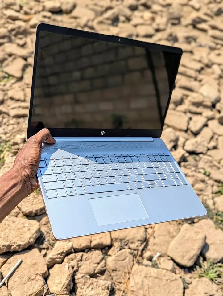 Neat as seen HP laptop 256GBs SSD fast storage 4GBs Ram AMD Radeon processor with 2.40GHz process