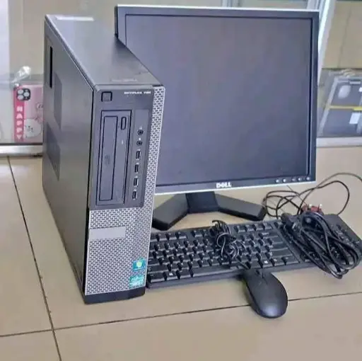 Full Desktop Computer